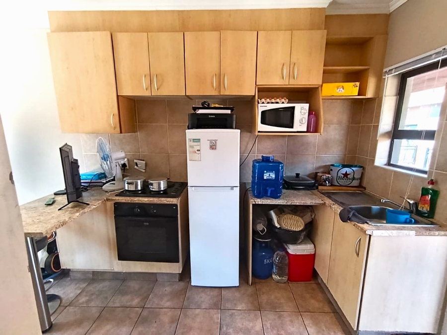 1 Bedroom Property for Sale in Vredenhof Sh Free State